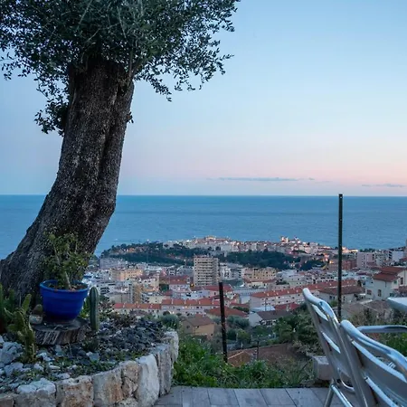 Le Petit Jardin Exotique Holiday home *