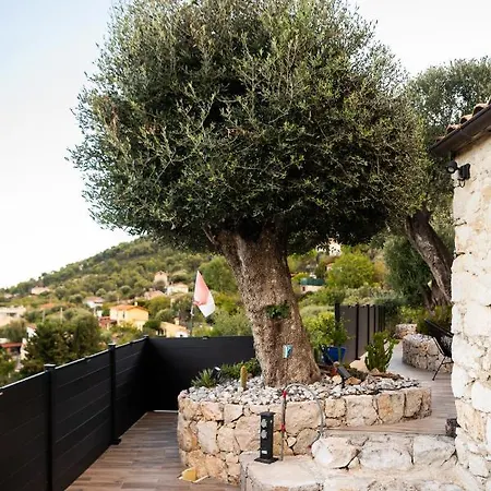 Le Petit Jardin Exotique Holiday home *